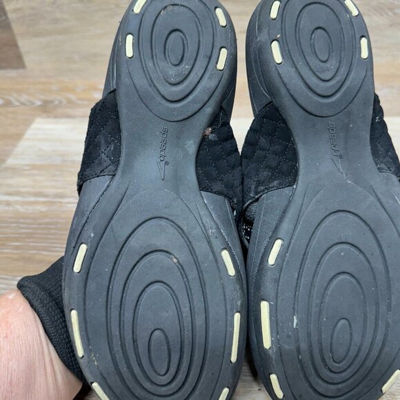 Speedo Black Quilted Fabric Flip Flops Women's Size 9 - Picture 4 of 6